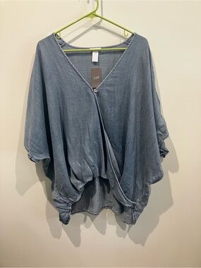 J. Jill Washed Blue Chambray V-Neck Twist Front Dolman Sleeve Draped Poncho